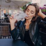 Disposable Vapes/E-cigarettes – Weighing up the Pros & Cons